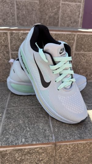 ✨ Tênis Nike Air Zoom – Conforto, Estilo e Performance  PRIMEIRA LINHA